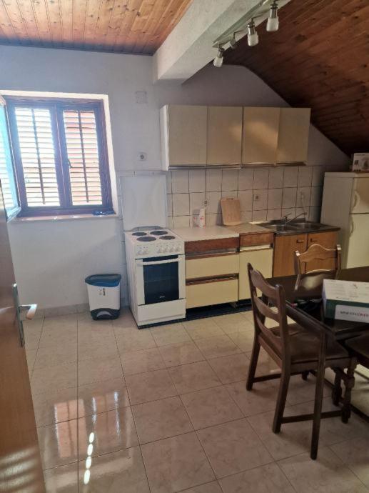 Ivana Appartement *